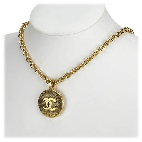 collana chanel cc prezzo|Collane .